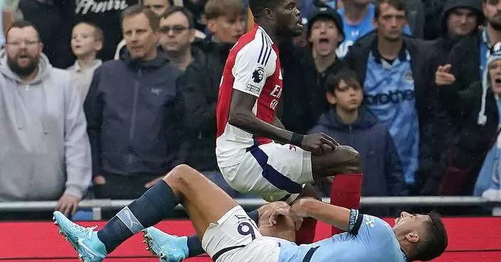 Man City&#8217;s Rodri is injured and substituted during Premier League clash with Arsenal