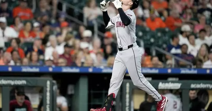 Pavin Smith homers in first 3 at-bats, has 8 RBIs in Diamondbacks&#8217; 12-6 win over Astros