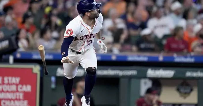 Altuve and Peña homer in Astros&#8217; 11-5 win over scuffling Diamondbacks