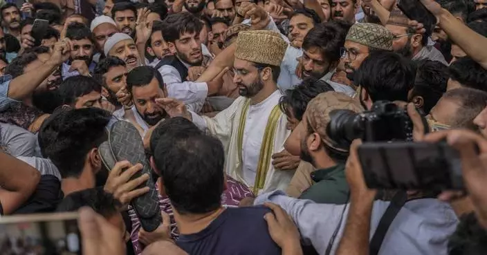 Top Kashmir leader says India has silenced dissenting voices as region votes in final phase of polls