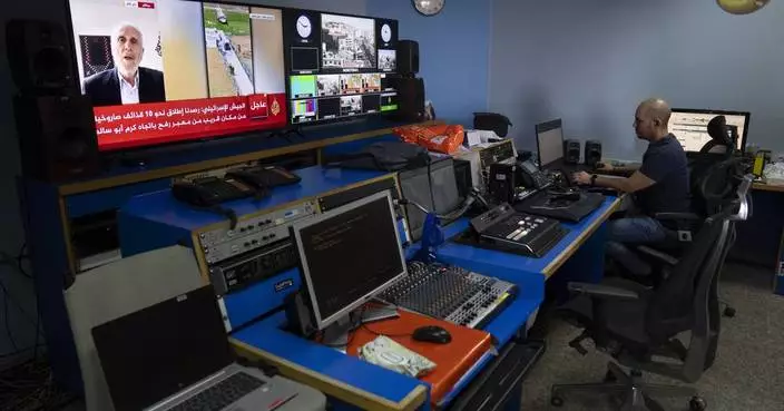 Israel raids and shuts down Al Jazeera&#8217;s bureau in Ramallah in the West Bank