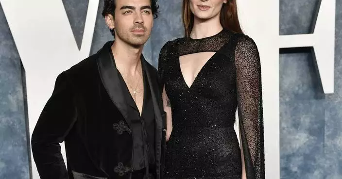 Joe Jonas and Sophie Turner are declared divorced and single