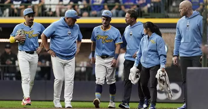 Brewers expect to open playoffs without OF Sal Frelick as he recovers from hip injury