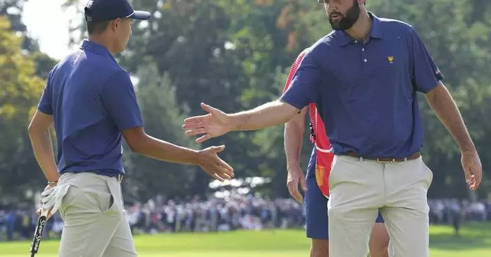 Americans restore the lead in fog-delayed Presidents Cup