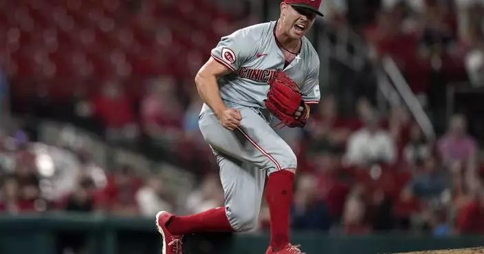 TJ Friedl drives in 2, rookie Rhett Lowder earns 1st MLB win as the Reds beat the Cardinals 3-0