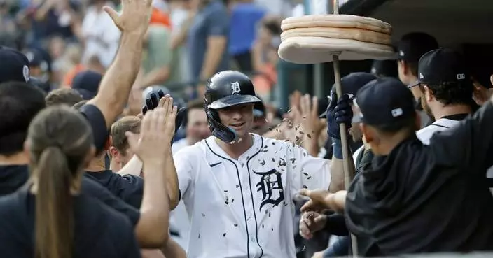 Kerry Carpenter's 4 hits lead surging Tigers past Rockies, 7-4