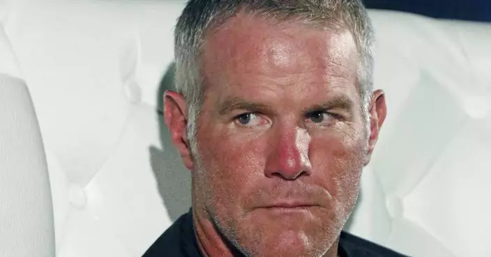 Retired NFL quarterback Brett Favre says he has Parkinson&#8217;s disease