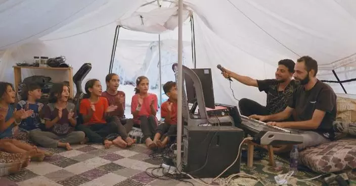 Gaza musician teaches displaced children music to dispel fear of war