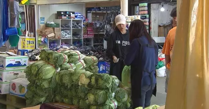 Poor harvest, short supply fuel cabbage price surge in South Korea