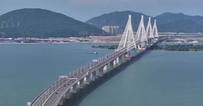 Hong Kong-Zhuhai-Macao Bridge sees surge in foreign trade, vehicle crossings in January-September