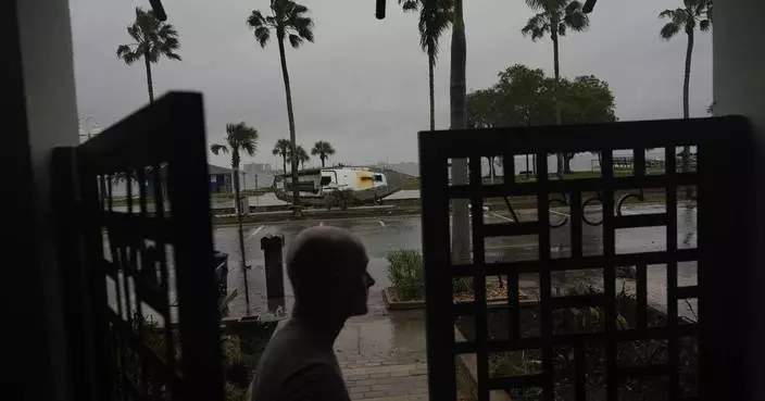 Hurricane Milton plows across Florida, pounding cities and whipping up tornadoes. At least 4 dead