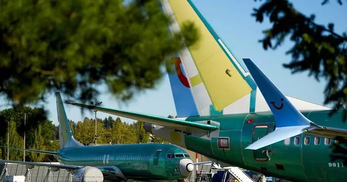 Boeing is making a new offer to the union in hopes of ending a strike now in its second month