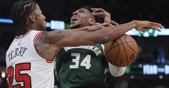 Coby White scores 35, Bulls roll past Bucks 133-122 to get in the win column