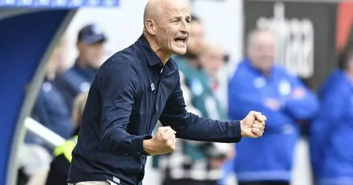 Bundesliga straggler Bochum fires coach after 8 games in charge and no wins