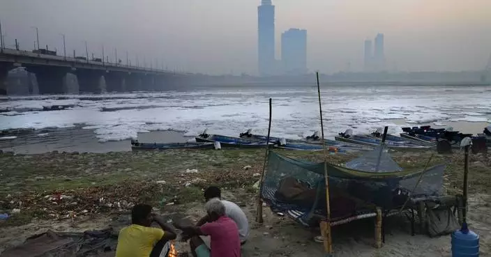 AP PHOTOS: River and air pollution in India&#8217;s capital pose a severe health threat to residents