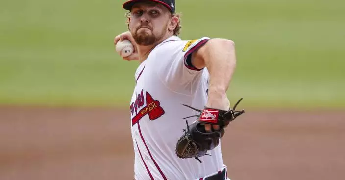 Braves salvage playoff berth with 3-0 win over the Mets, who win thrilling opener 8-7 to clinch