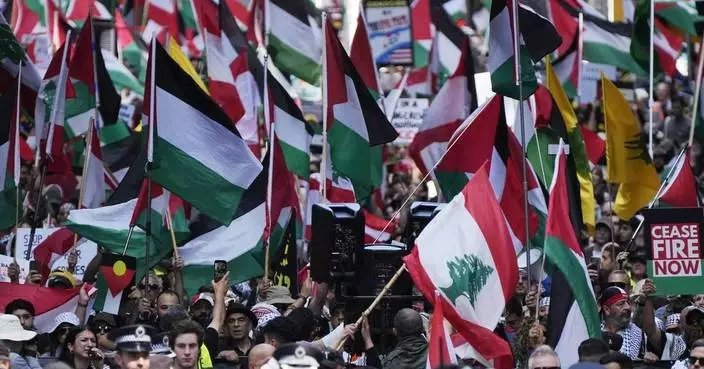 Pro-Palestinian and pro-Israeli crowds rally across the world on the eve of Oct. 7 anniversary