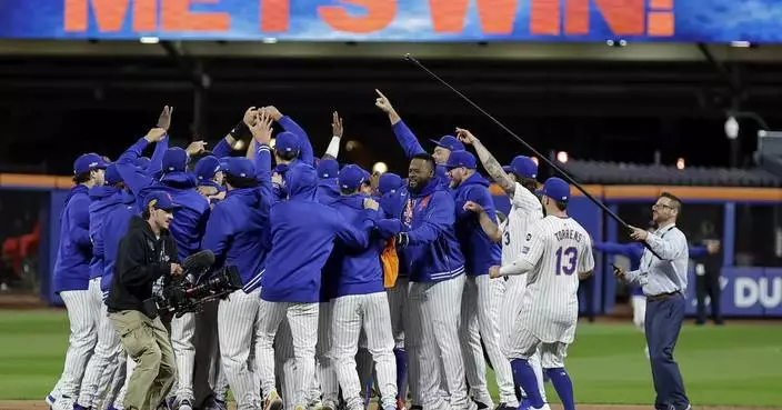 All aboard! Mets and Yankees only 2 stops away from first Subway Series in 24 years