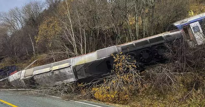 Train carrying 55 people derails on Norway&#8217;s north coast, killing at least 1 person and injuring 4