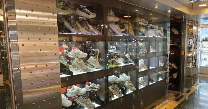 Hong Kong Customs Seizes $820,000 in Counterfeit Clothing and Sneakers in Mong Kok Operation