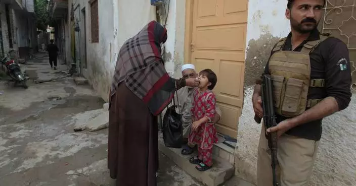 Attack on a health center dealing with polio in northwestern Pakistan kills a police officer