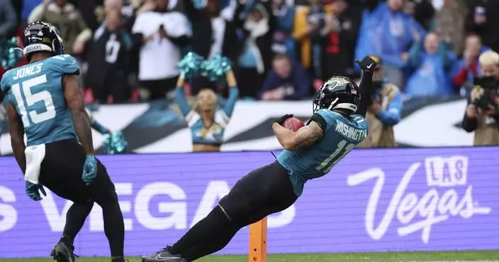 Parker Washington sets Jaguars record with a 96-yard punt return for TD in London