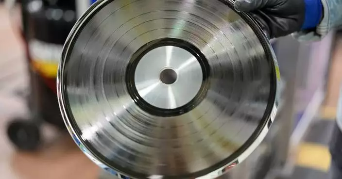 Vinyl thrives at United Record Pressing as the nation's oldest record maker plays a familiar tune