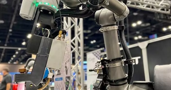 Techman Robot Debuts at FABTECH, Showcasing AI Welding Cobots