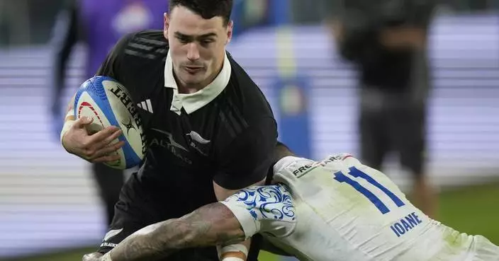 All Blacks win in Turin but struggle against a passionate Italy