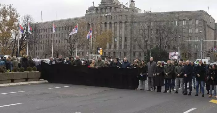 Protesters in Serbia hold 15-minute blockade for 15 victims of roof collapse, demanding justice