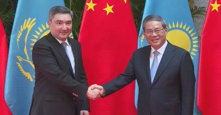 Chinese premier meets Kazakh PM, calling for enhanced cooperation