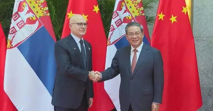 Chinese premier meets Serbian PM in Shanghai