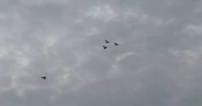 PLA Air Force&#8217;s August 1st aerobatics team arrives for Airshow China