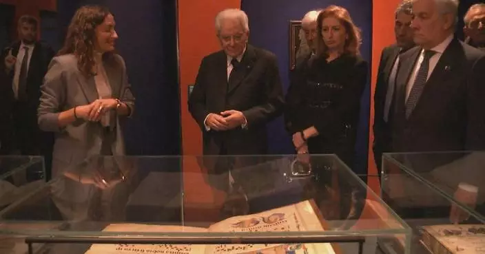 Italian president visits Marco Polo exhibition in Beijing