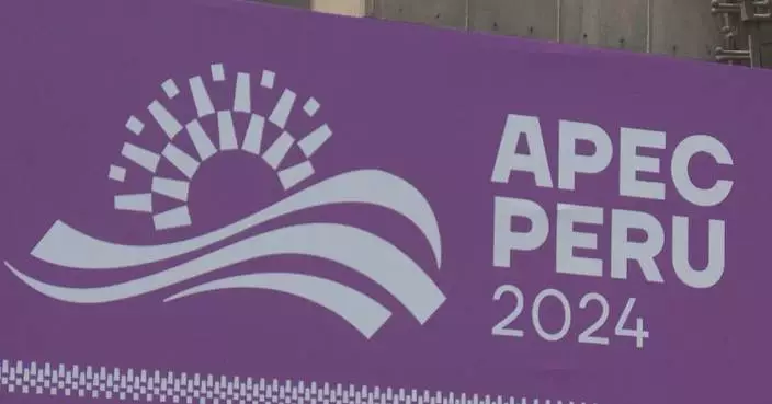 APEC media center opens to global media workers