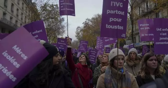 Thousands protest against femicides and sexual and sexist violence in France