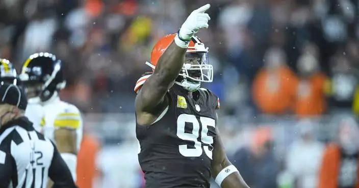 Browns' Myles Garrett sends message to Steelers and T.J. Watt with 3 first-half sacks