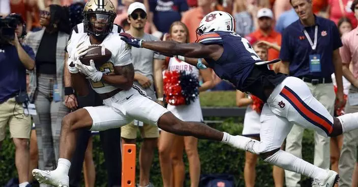 Vanderbilt becomes bowl eligible for first time since 2018 with 17-7 win over Auburn