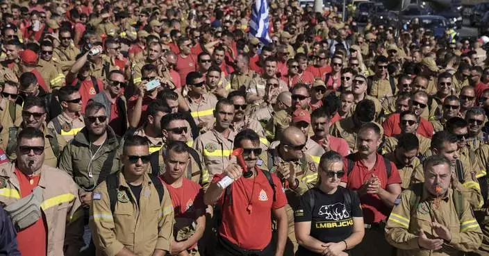 As summers get hotter, Greece&#8217;s seasonal firefighters protest for permanent jobs