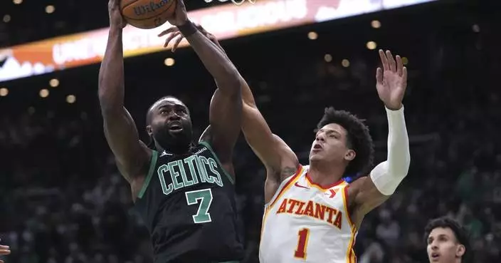 Dyson Daniels scores career-high 28 points, Jalen Johnson has triple-double as Hawks beat Celtics