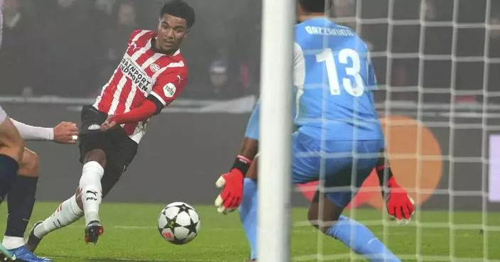 US midfielder Malik Tillman scores in PSV Eindhoven&#8217;s 4-0 win over Girona in Champions League