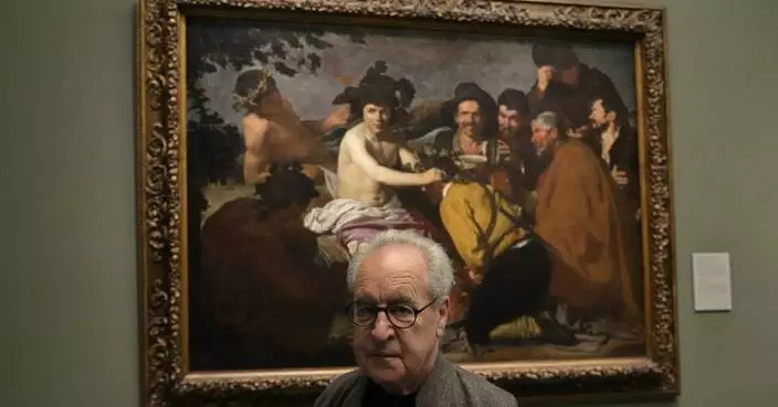 ‘The pictures, they look at you.’ A stroll with novelist John Banville through Spain's Prado Museum