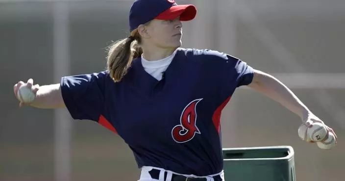 Women's baseball players could soon have a league of their own again