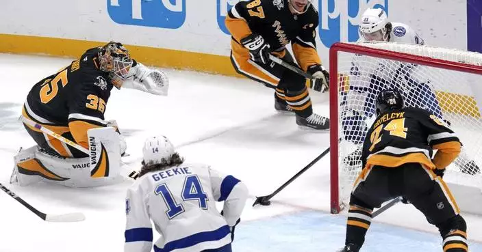 Brayden Point&#8217;s OT winner helps Lightning rally past Penguins, 3-2