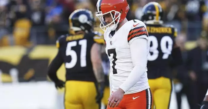 Browns sit struggling kicker Dustin Hopkins, Chiefs get K Harrison Butker back after 4-game absence