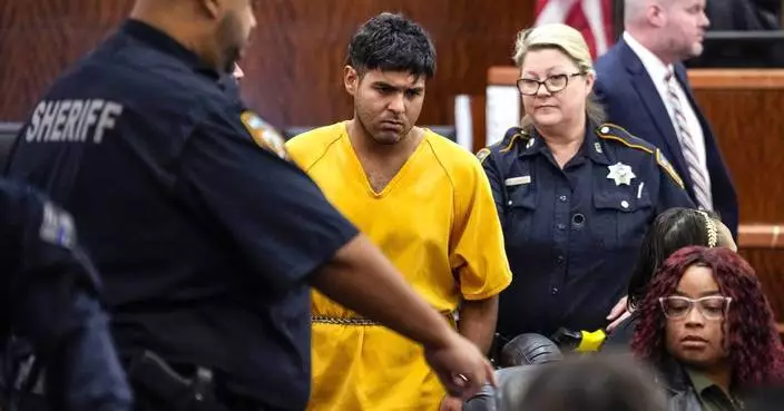 Prosecutors will seek the death penalty for 2 Venezuelan men accused of killing Texas girl