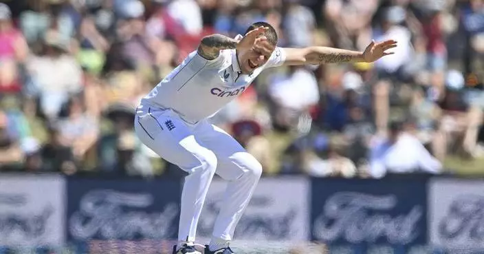 Carse takes first ten wicket haul as England beats New Zealand by 8 wickets in 1st test