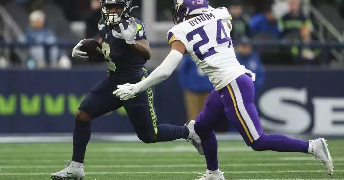 Seahawks place running back Kenneth Walker III on injured reserve