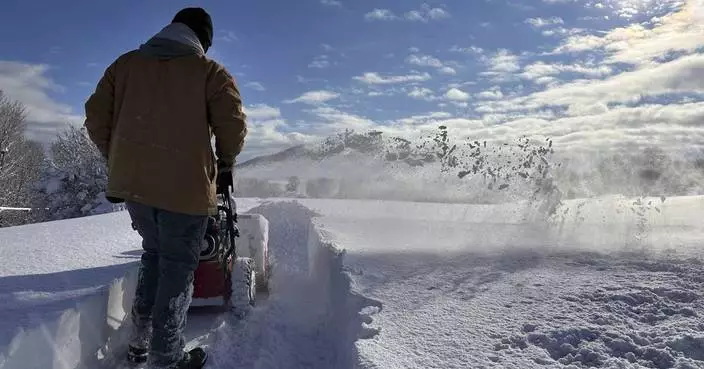 What is &#8216;lake-effect snow&#8217;? Warm air from large bodies of water is the key ingredient