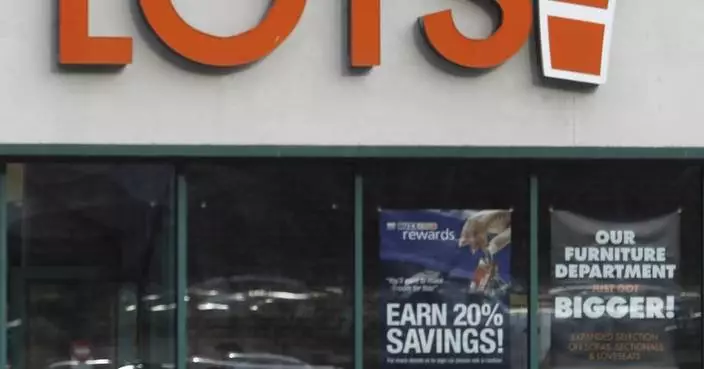 Big Lots conducts going-out-of-business sales after sale of company falls through